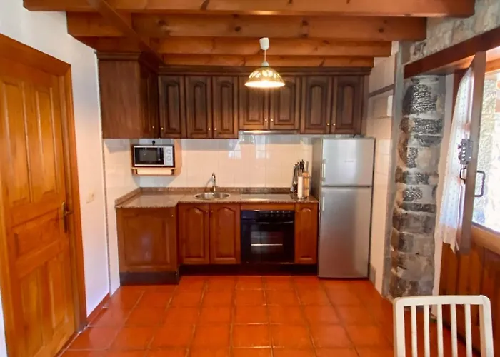 La Rotella, Calma Al Lado De Holiday home Cangas de Onis